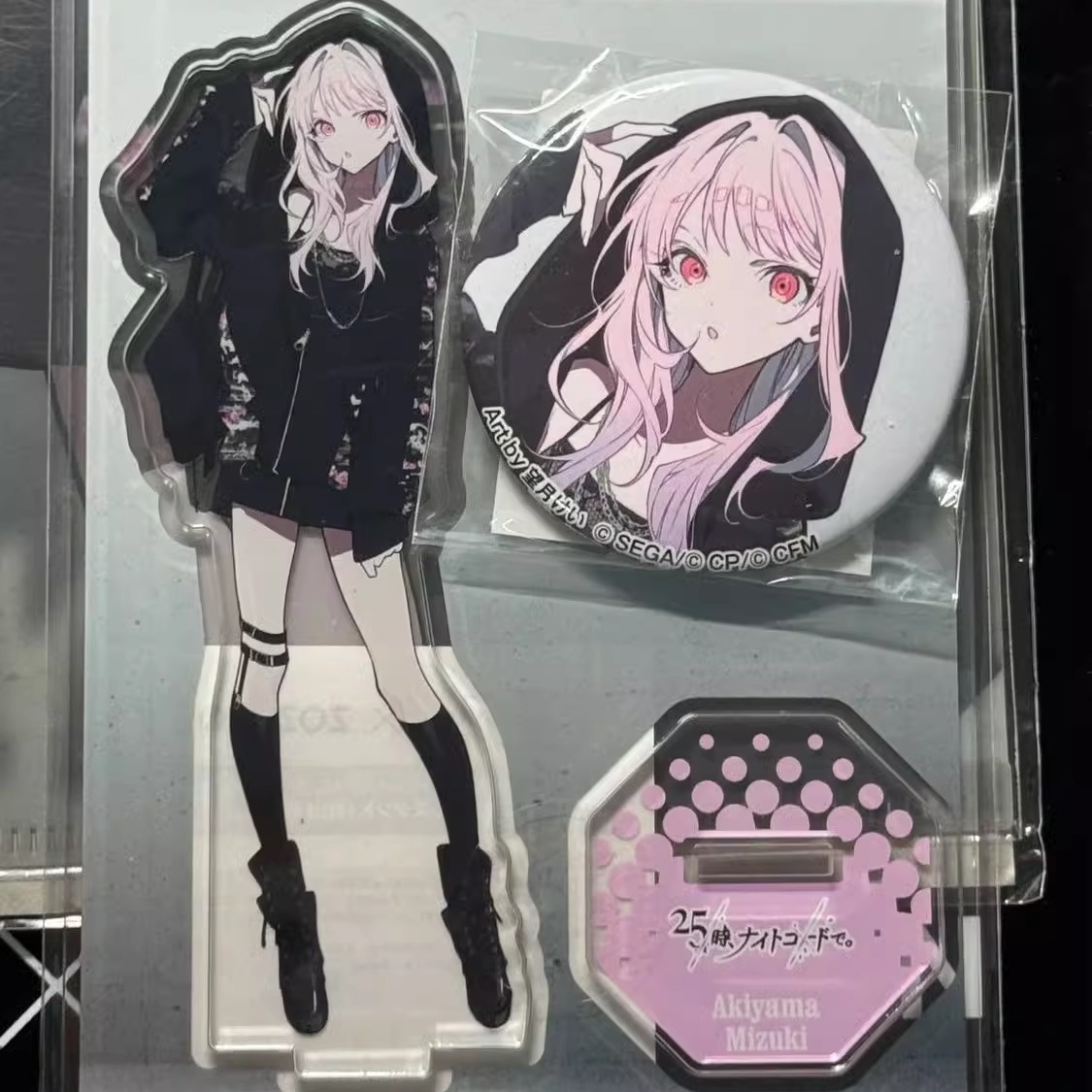 アニメAKIYAMA MIZUKIシリーズキャラクターアクリ - Desk Accessories のレビューと価格